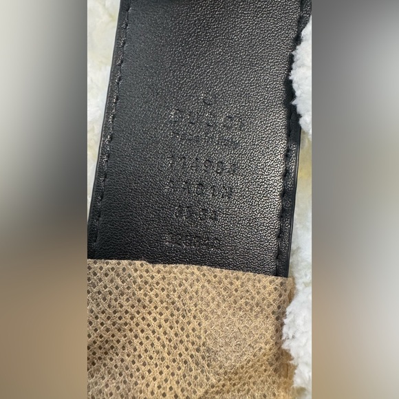 Gucci Beige Belt with Gold GG Buckle main image 9
